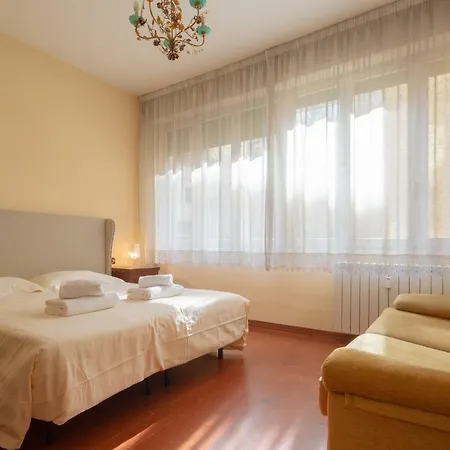 Apartment Sprone Palace *