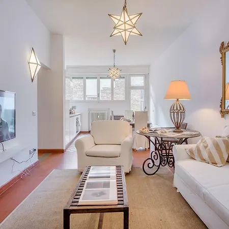 Apartment Sprone Palace